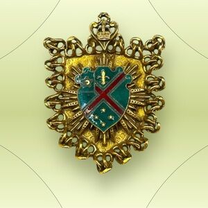Vintage Antique Gold Plated Enamel Shield Coat of Arms Scottish Brooch Pin